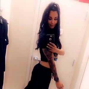 Meet your Posher, Isela